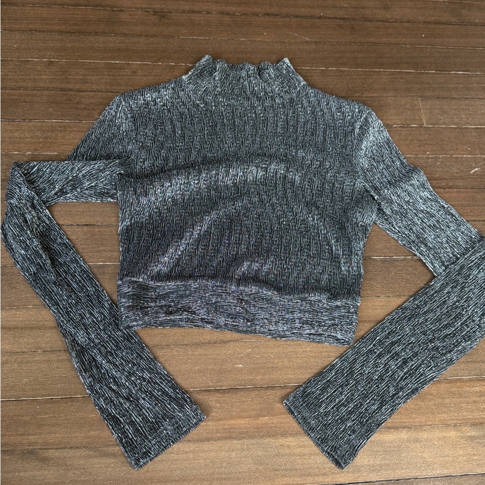 Tiger Mist Gray Marled Ribbed Long Sleeve Crop Top